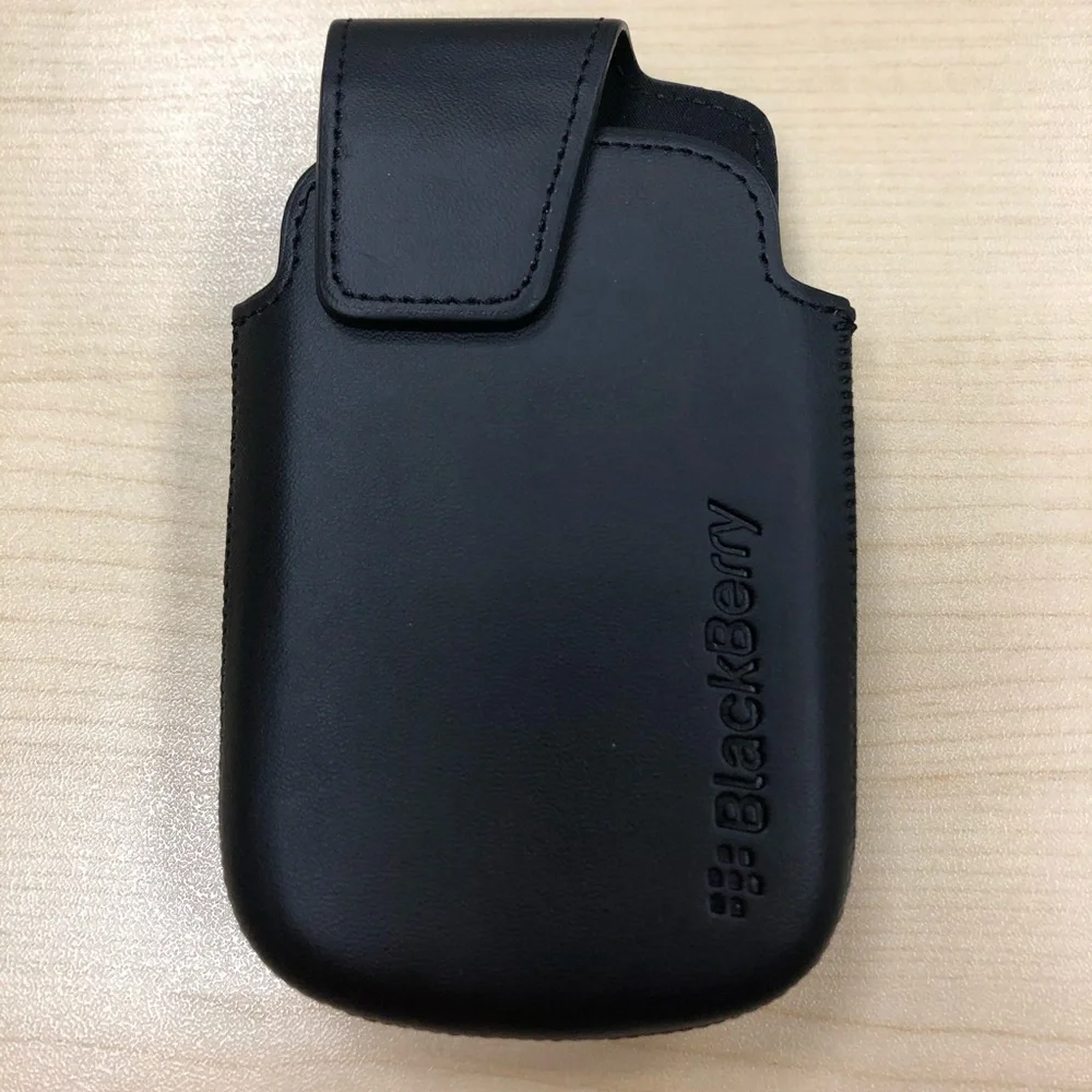 Black Berry Swivel Holster Case for Black Berry Bold 9900 or 9930 NEW